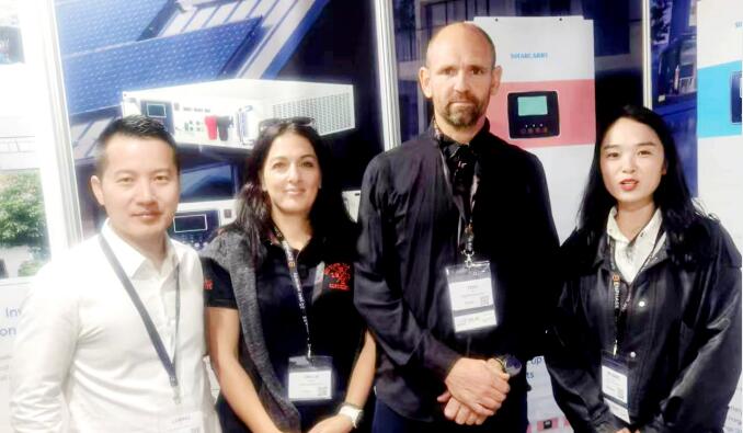 南非光伏储能站&伟德betvlctor体育官网